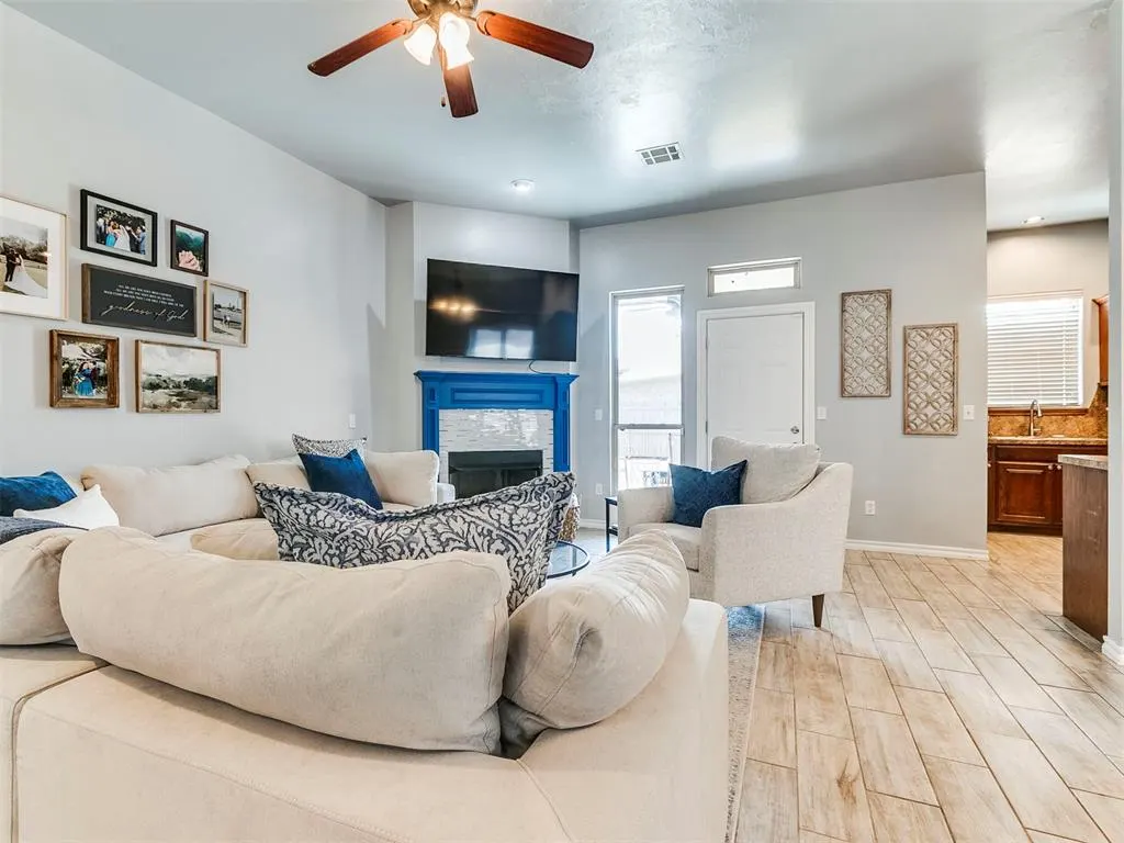 Photo 7 — 708 NW 121st Terrace, Oklahoma City, OK 73114