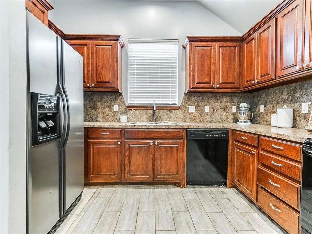 Photo 18 — 708 NW 121st Terrace, Oklahoma City, OK 73114