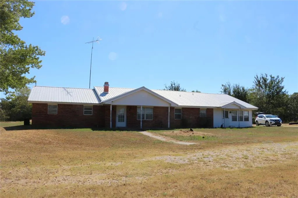 Photo 9 — 14174 N 362.5 Road, Sasakwa, OK 74867