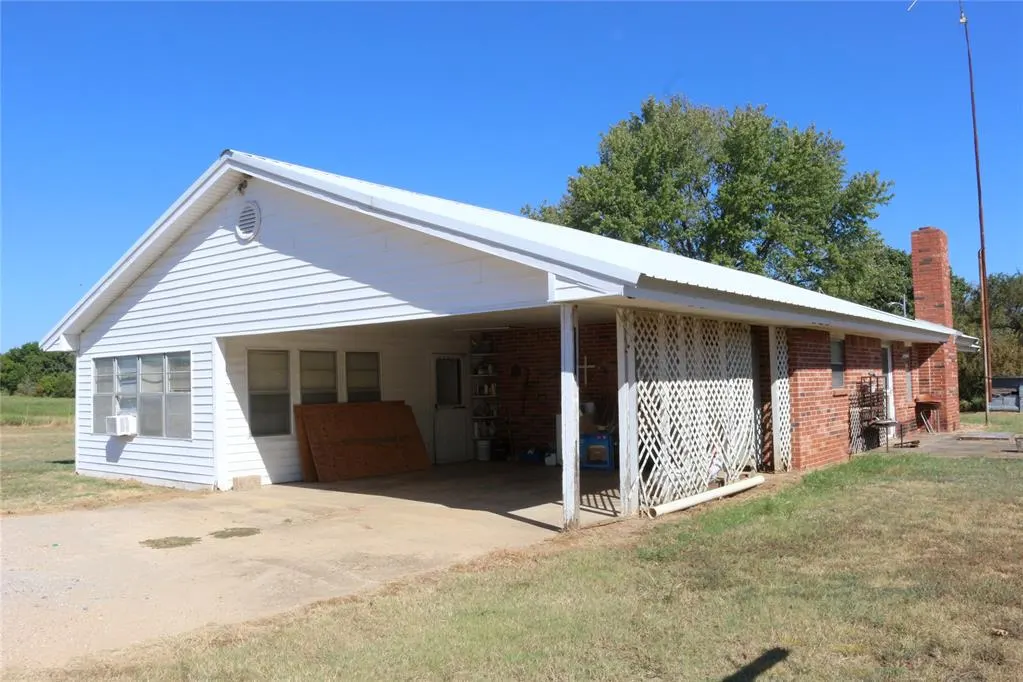Photo 12 — 14174 N 362.5 Road, Sasakwa, OK 74867