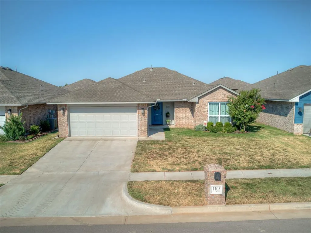 Front exterior — 1105 Blackjack Creek Drive, Yukon, OK 73099