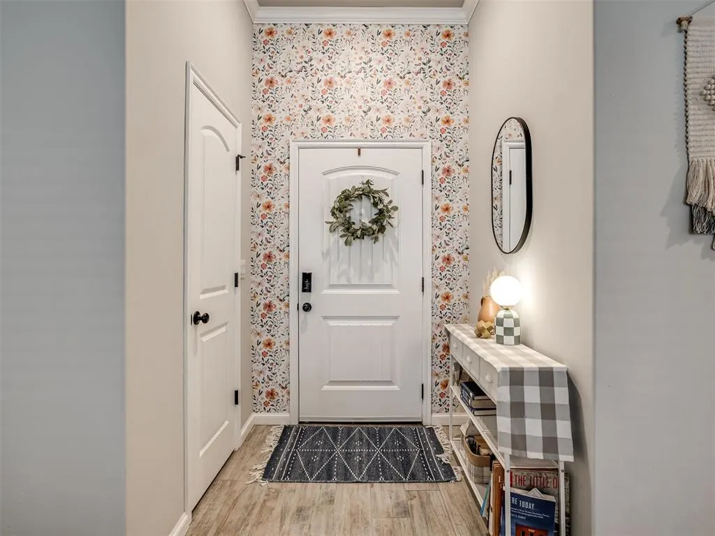 Photo 3 — 1105 Blackjack Creek Drive, Yukon, OK 73099