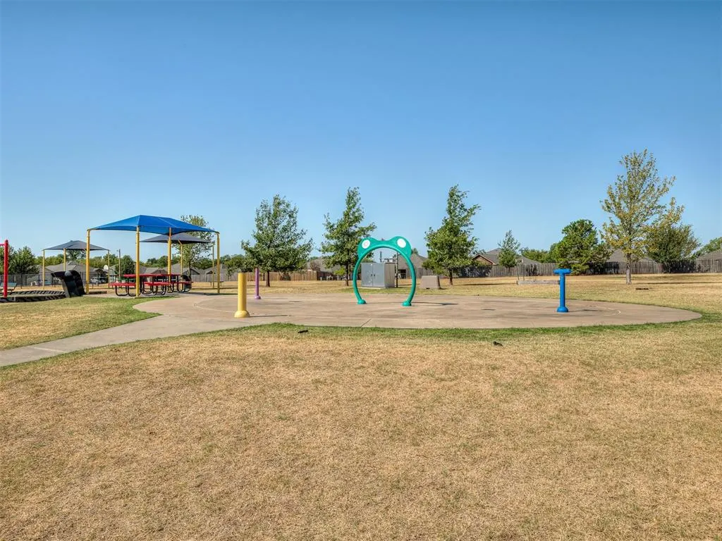 Photo 32 — 1105 Blackjack Creek Drive, Yukon, OK 73099