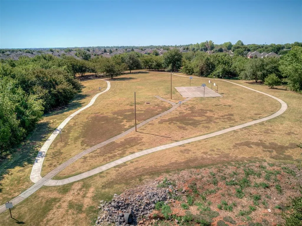 Photo 37 — 1105 Blackjack Creek Drive, Yukon, OK 73099