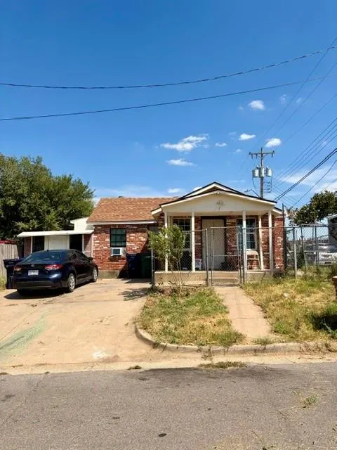 Front exterior — 2904 S Indiana Avenue, Oklahoma City, OK 73108