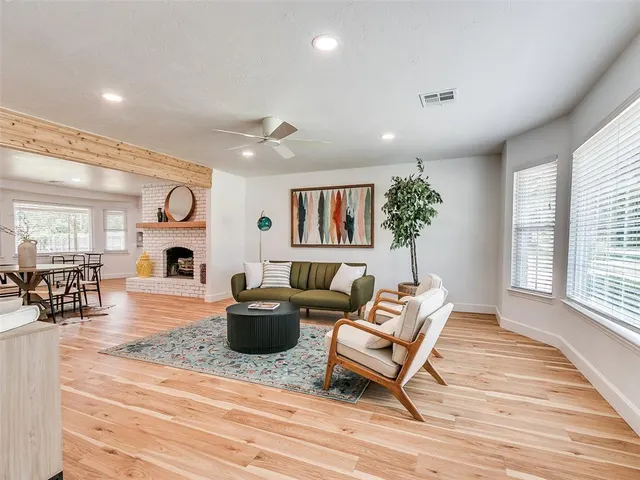 Photo 6 — 2304 56th Terrace, Oklahoma City, OK 73112