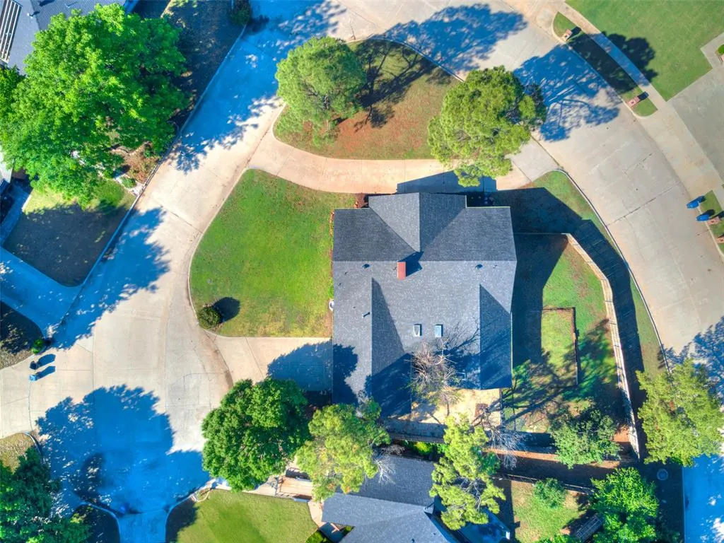 Photo 9 — 11613 Footmans Court, Yukon, OK 73099
