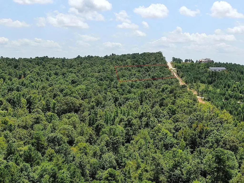 Photo 6 — 622 Woodland Bluff Trail, Broken Bow, OK 74728