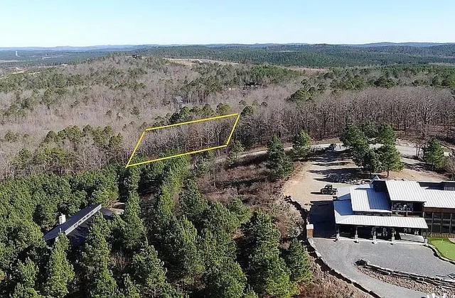 Photo 8 — 622 Woodland Bluff Trail, Broken Bow, OK 74728