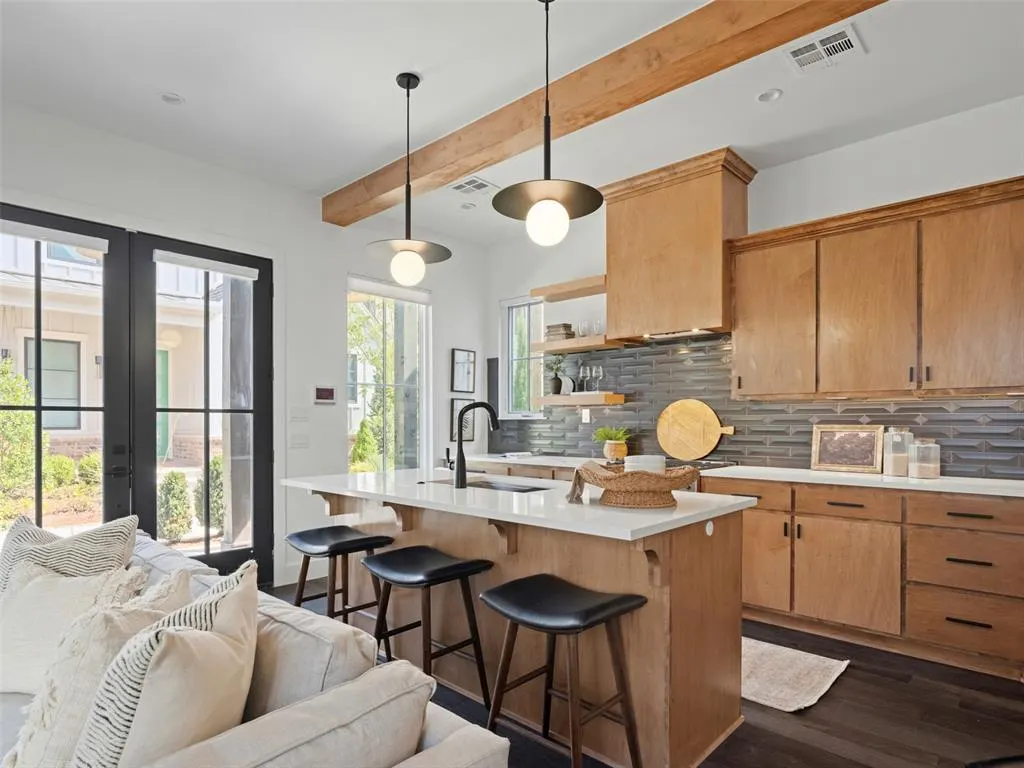 Photo 5 — 225 W 1st Street 128, Edmond, OK 73003