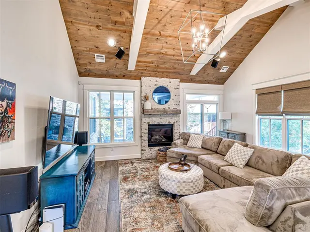 Photo 5 — 3325 Clock Tower Circle, Edmond, OK 73034