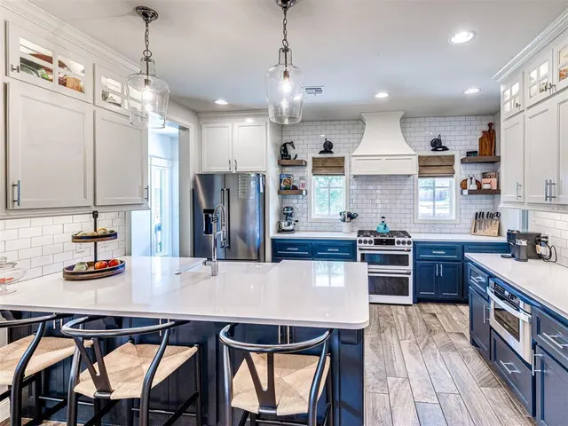 Photo 8 — 3325 Clock Tower Circle, Edmond, OK 73034