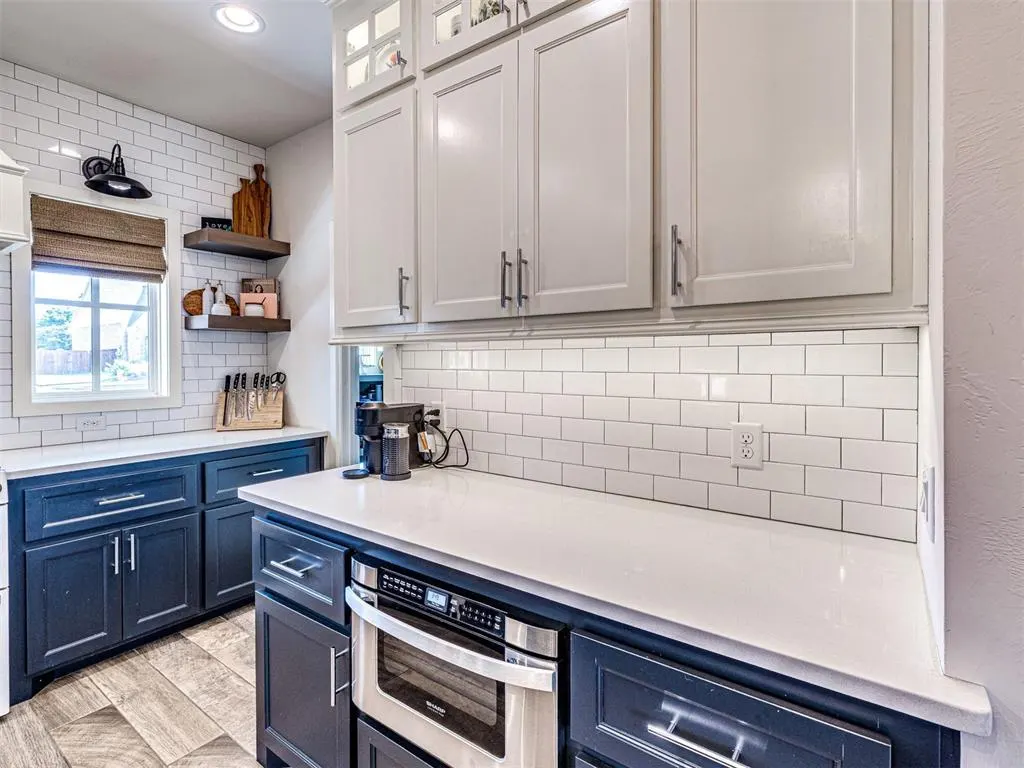 Photo 11 — 3325 Clock Tower Circle, Edmond, OK 73034