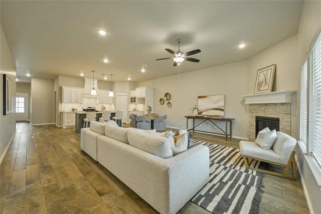 Photo 6 — 3808 Palmetto Trail, Oklahoma City, OK 73179