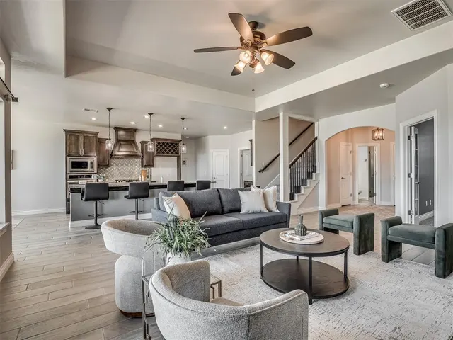 Photo 6 — 3400 Upland Ridge Drive, Yukon, OK 73099
