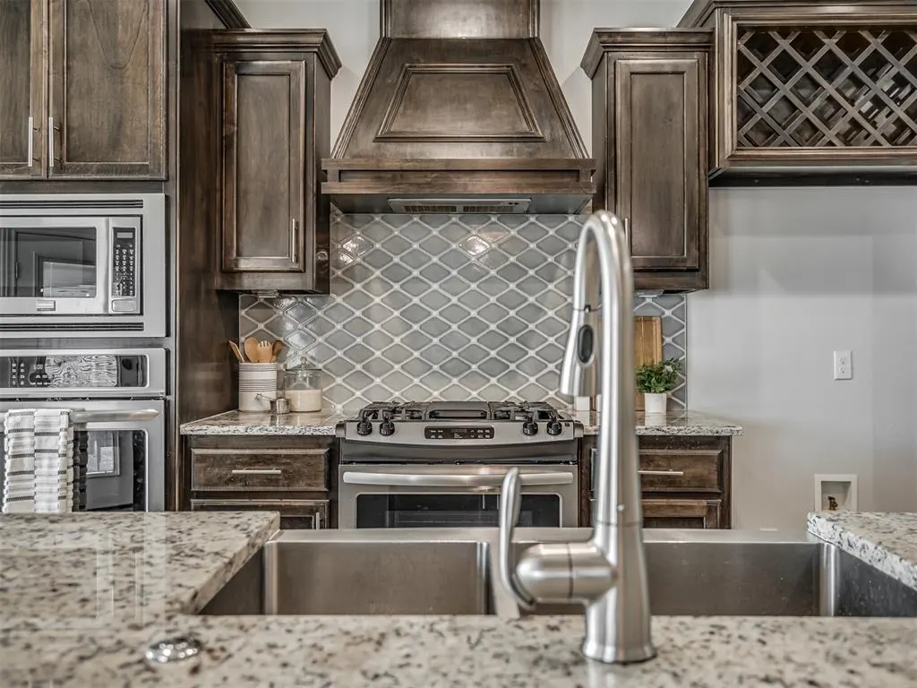 Photo 16 — 3400 Upland Ridge Drive, Yukon, OK 73099