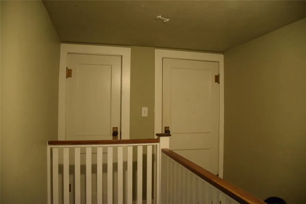 Photo 30 — 404 S 9th Street, Clinton, OK 73601