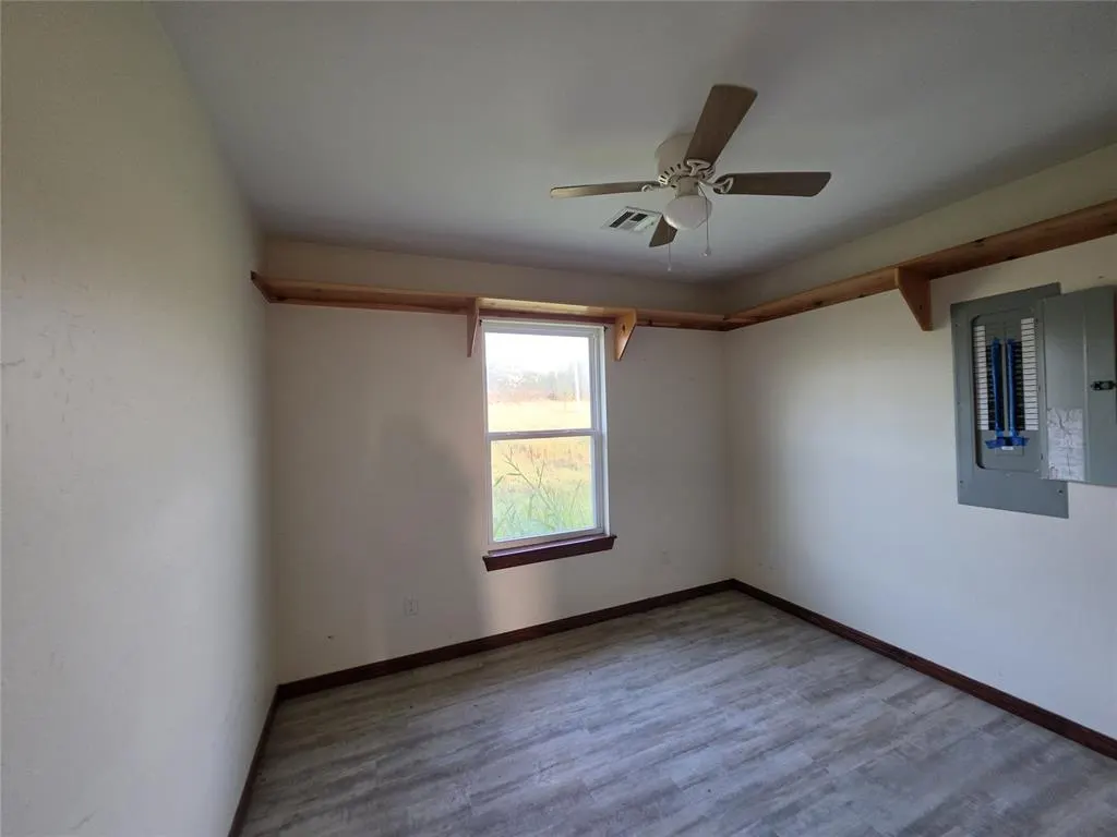 Photo 11 — 101124 S 3490 Road, Sparks, OK 74869