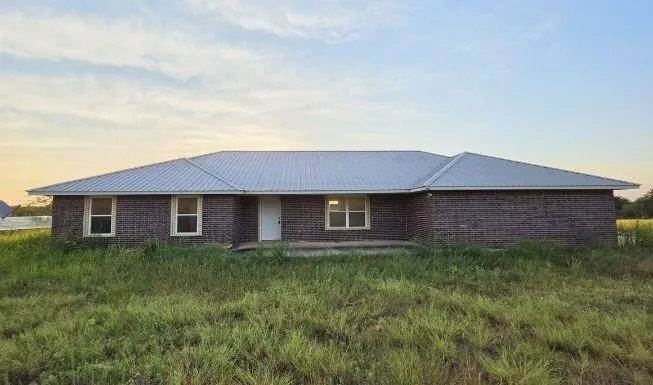 Front exterior — 101124 S 3490 Road, Sparks, OK 74869