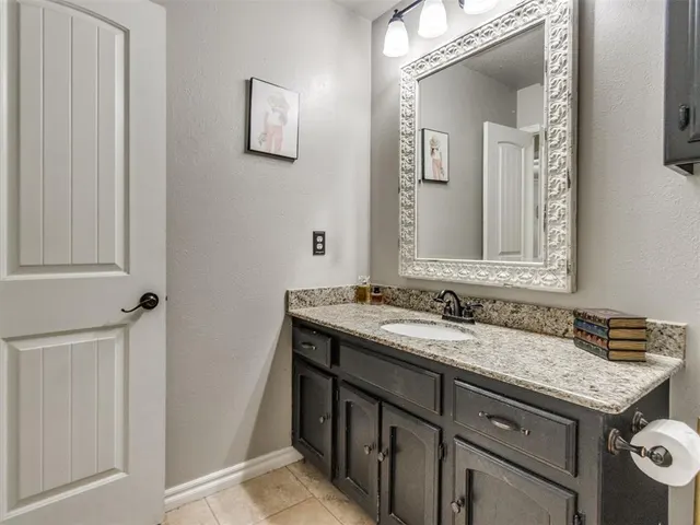 Photo 4 — 251 S Carolyn Drive, Choctaw, OK 73020