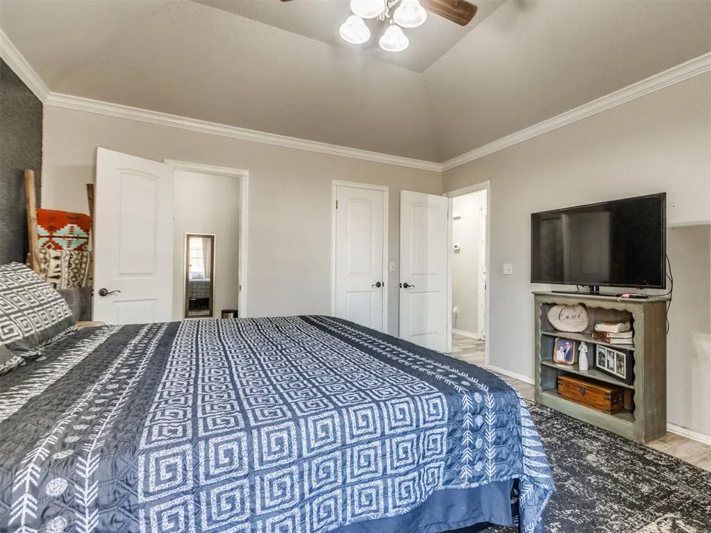 Photo 10 — 251 S Carolyn Drive, Choctaw, OK 73020