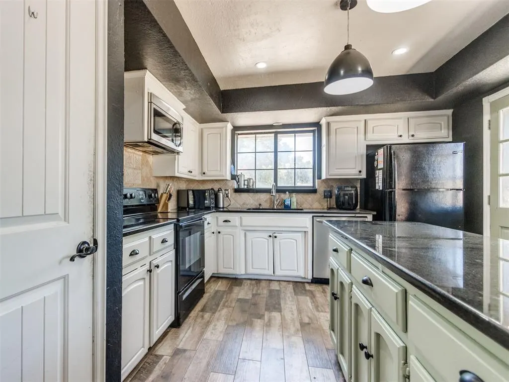 Photo 22 — 251 S Carolyn Drive, Choctaw, OK 73020