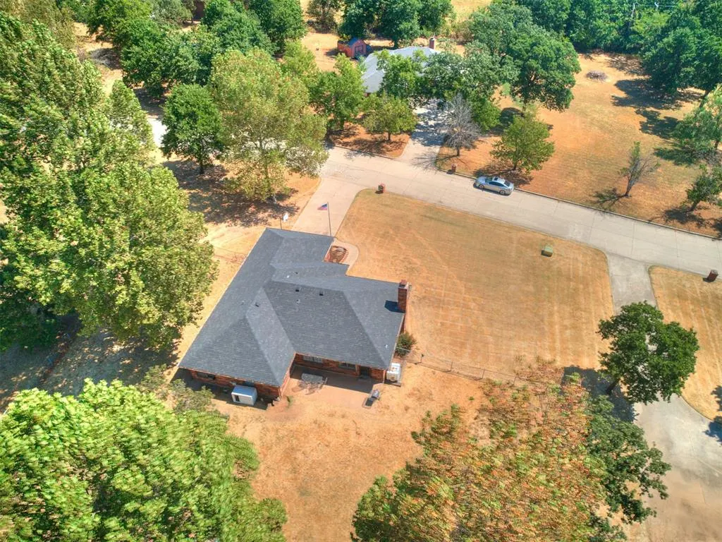 Photo 37 — 251 S Carolyn Drive, Choctaw, OK 73020