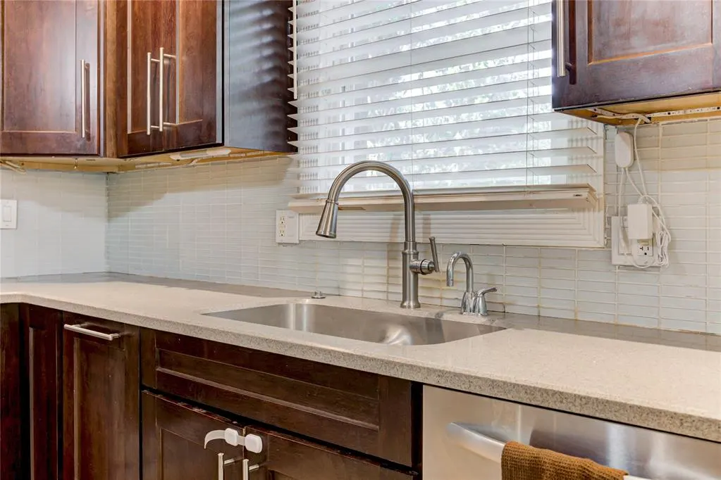 Photo 25 — 6300 Sunnybridge Court, Oklahoma City, OK 73132