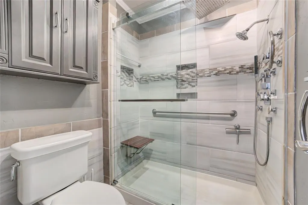 Photo 33 — 6300 Sunnybridge Court, Oklahoma City, OK 73132
