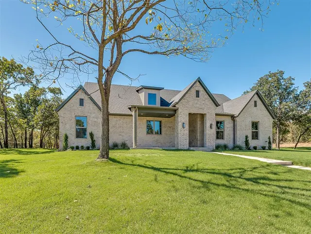 Photo 2 — 8201 Sacred Forest, Arcadia, OK 73007
