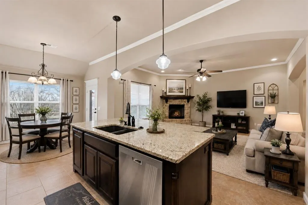 Photo 9 — 1832 Buckskin Court, Blanchard, OK 73010