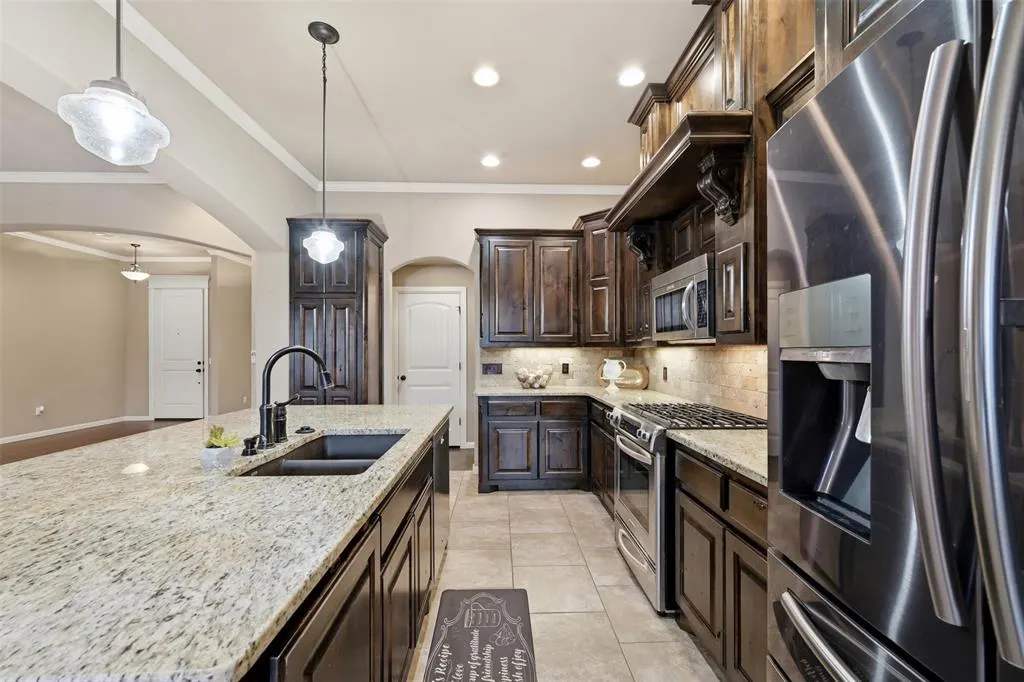 Photo 11 — 1832 Buckskin Court, Blanchard, OK 73010
