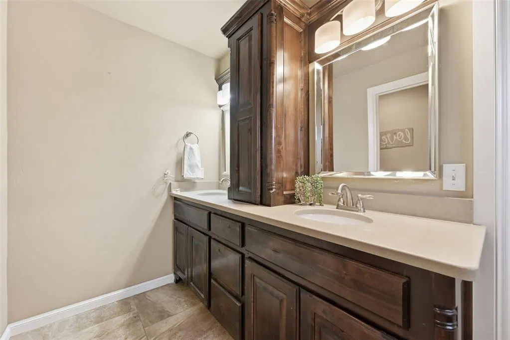 Photo 14 — 1832 Buckskin Court, Blanchard, OK 73010
