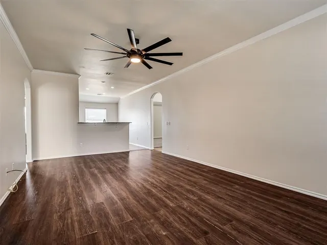 Photo 7 — 11440 SW 25th Street, Yukon, OK 73099