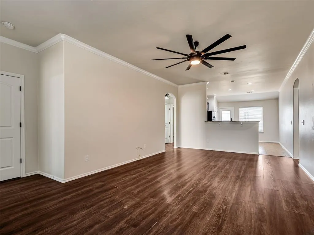 Photo 8 — 11440 SW 25th Street, Yukon, OK 73099