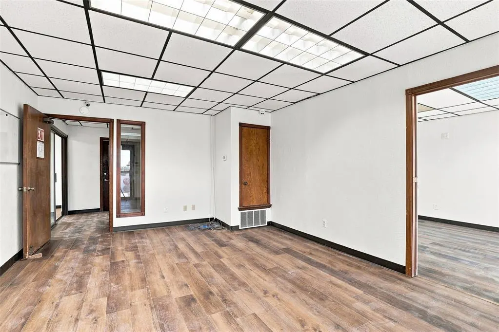 Photo 5 — 3439 Charleston Road, Norman, OK 73069