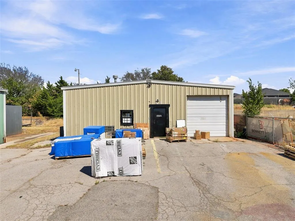 Photo 19 — 3439 Charleston Road, Norman, OK 73069