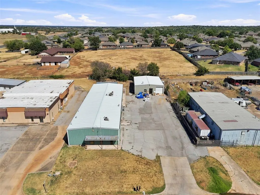 Photo 23 — 3439 Charleston Road, Norman, OK 73069