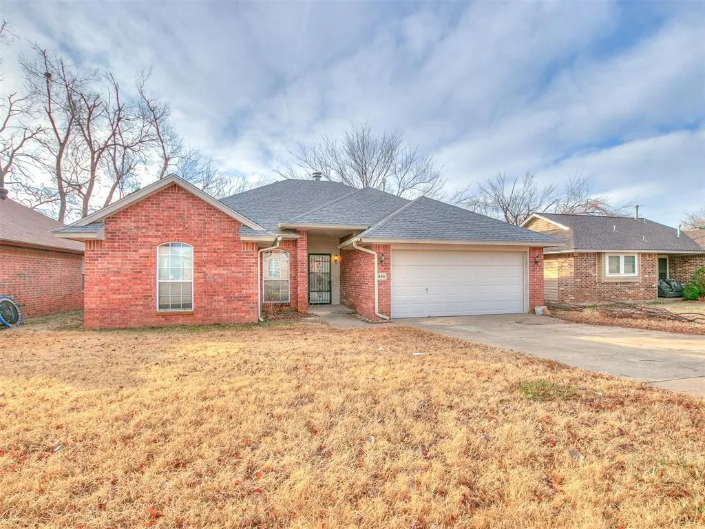 Front exterior — 400 W 10th Street, Edmond, OK 73003