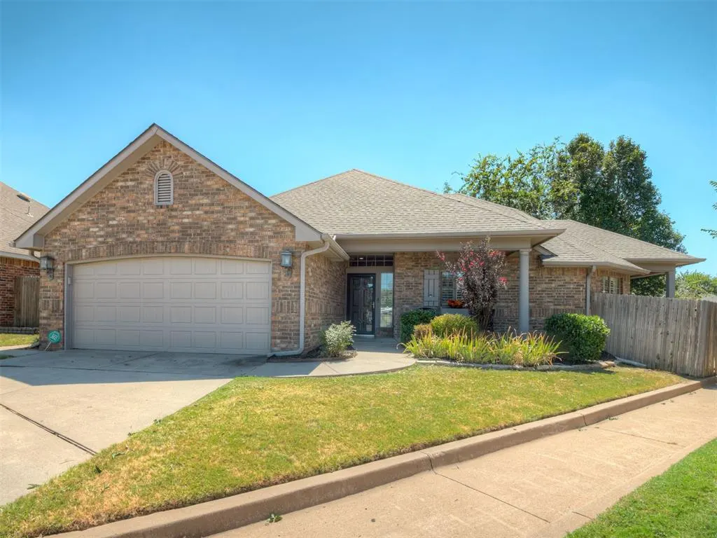 Front exterior — 540 SW 125th Terrace, Oklahoma City, OK 73170
