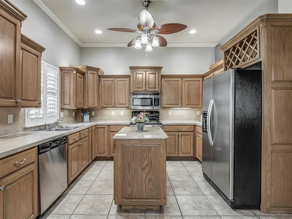 Photo 10 — 540 SW 125th Terrace, Oklahoma City, OK 73170