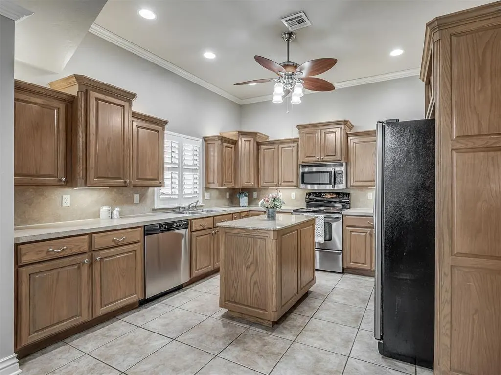 Photo 11 — 540 SW 125th Terrace, Oklahoma City, OK 73170