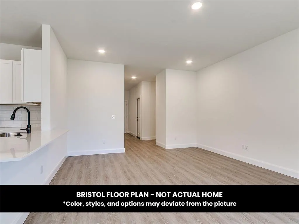Photo 9 — 1108 E Jackrabbit Lane, Mustang, OK 73064
