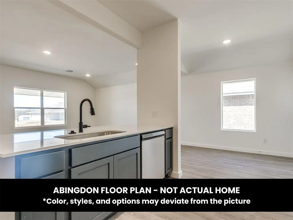 Photo 9 — 1124 S Bear Lane, Mustang, OK 73064