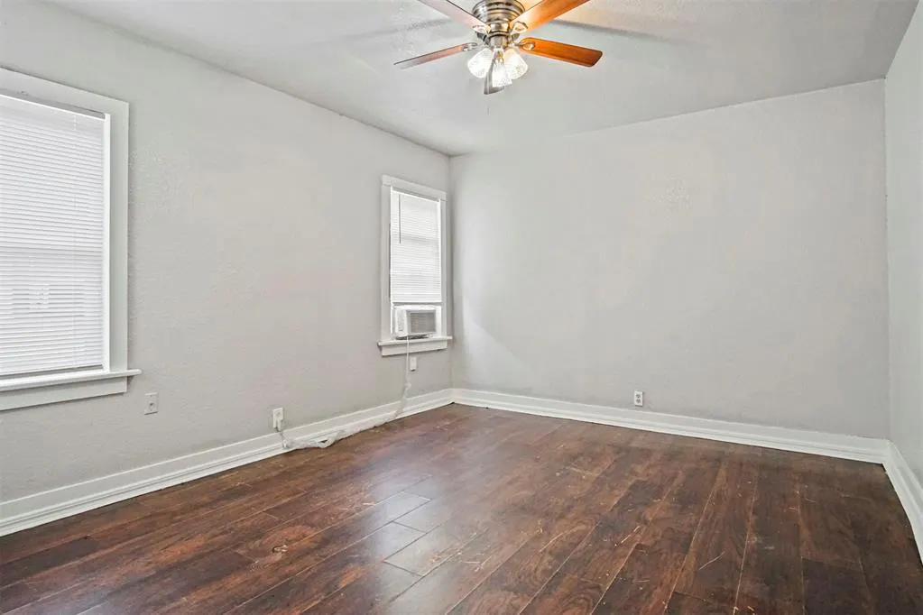 Photo 23 — 521 SW 24th Street, Oklahoma City, OK 73109