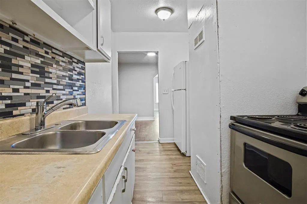 Photo 31 — 521 SW 24th Street, Oklahoma City, OK 73109