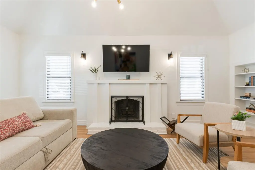 Photo 3 — 2529 NW 22nd Street, Oklahoma City, OK 73107