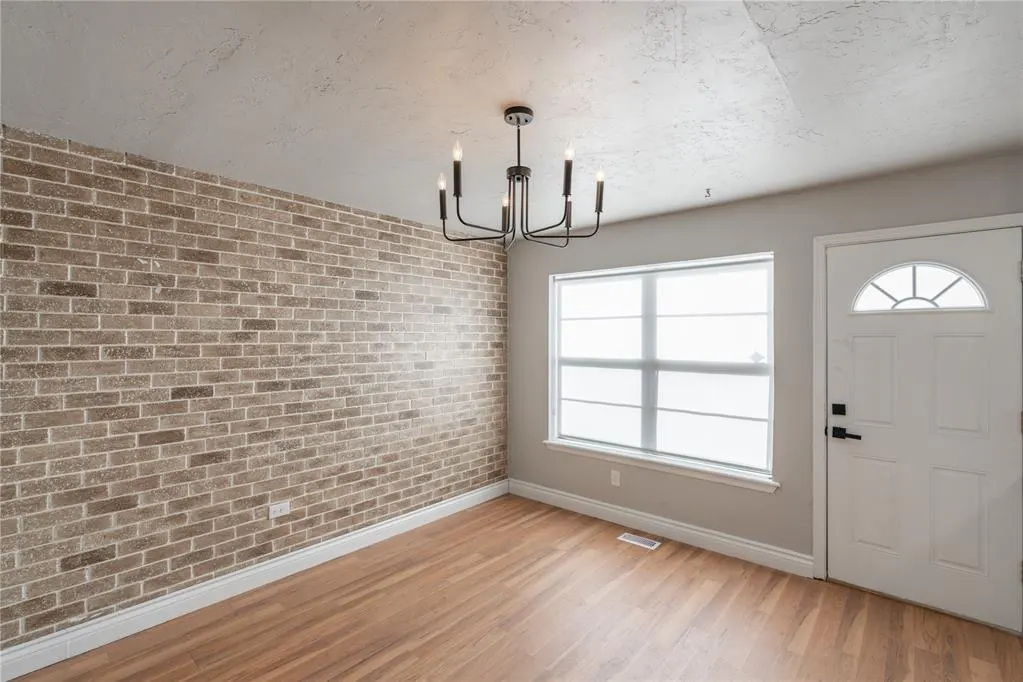 Photo 8 — 3326 Rock Creek Way, Oklahoma City, OK 73120