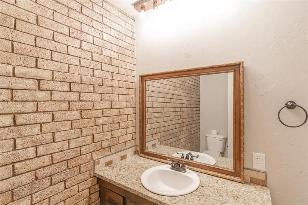 Photo 21 — 3326 Rock Creek Way, Oklahoma City, OK 73120