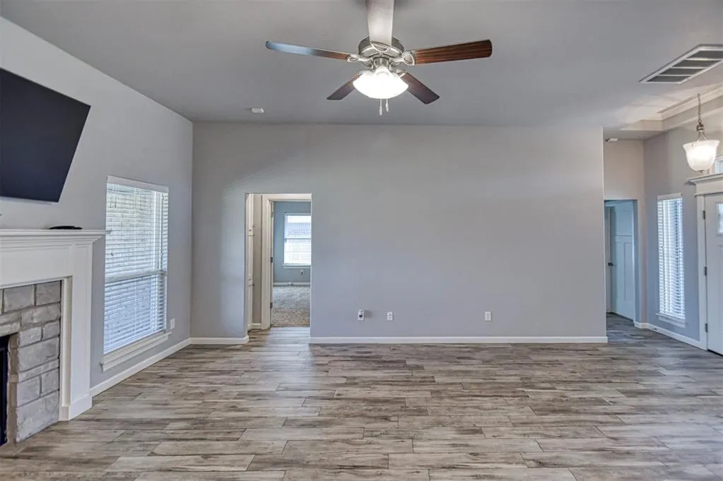 Photo 7 — 8913 SW 42nd Street, Oklahoma City, OK 73179